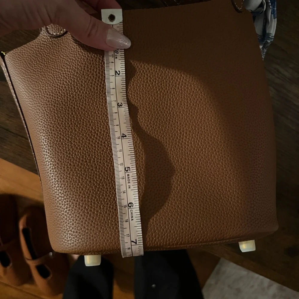 Handbag - Picture 11 of 12